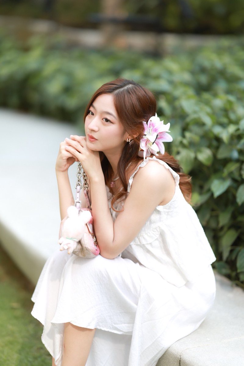 Nicewhipy Official tweet media