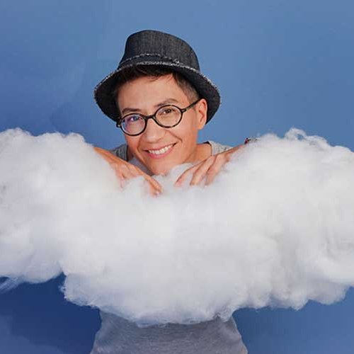 MAGALI MICHAUT : PRENDRE DE LA HAUTEUR FACE AU MONDE cadenceinfo.com/magali-michaut… Ballade sensible entre folk et chanson française, Je suis partie confirme l’univers poétique de Magali Michaut. Ce nouveau single annonce la sortie de son album Prendre de la hauteur. #magalimichaut