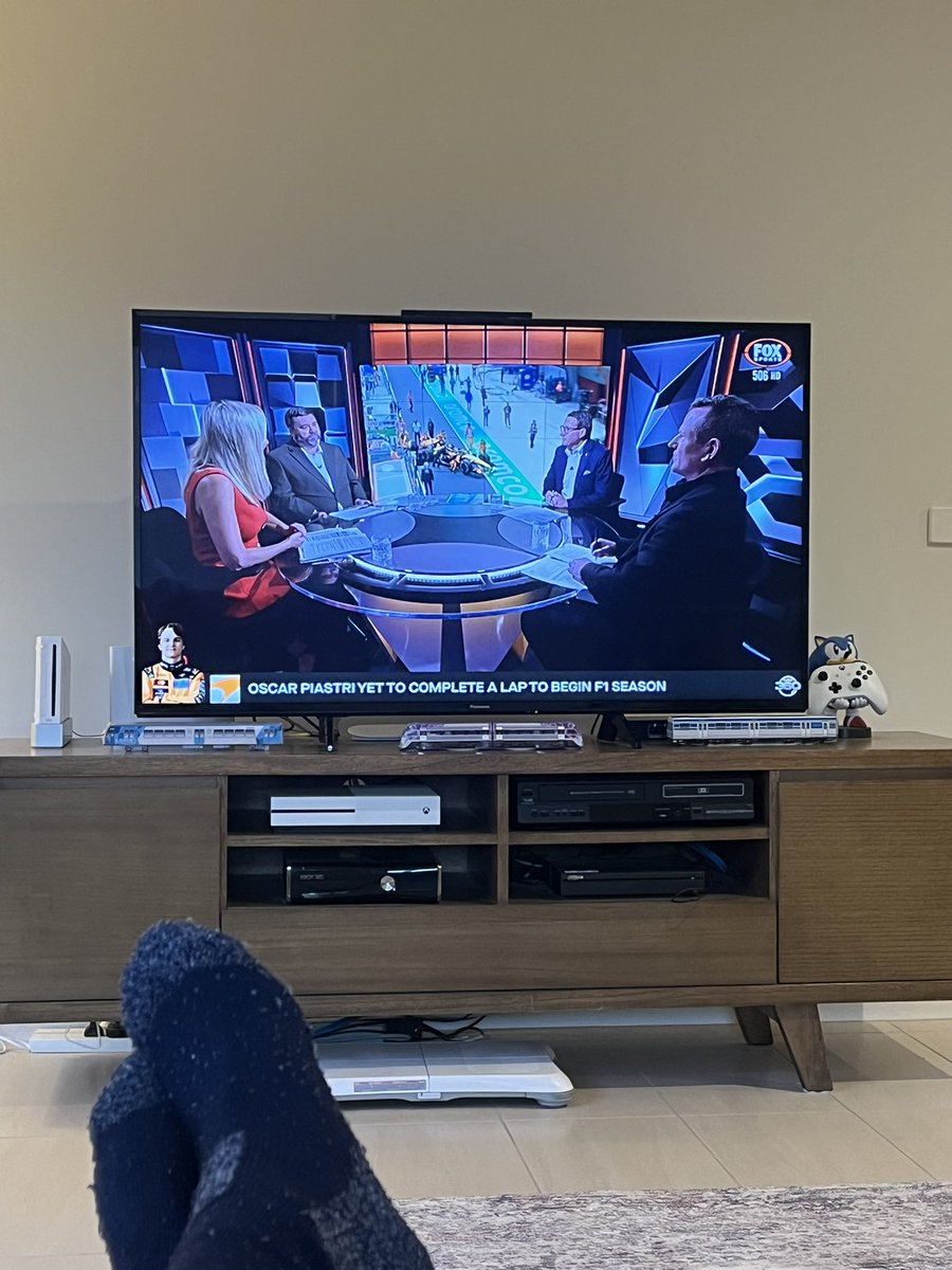 Nims Azoor tweet media