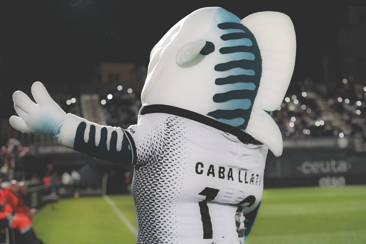 AD CEUTA FC tweet media