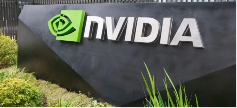mantellkae's tweet photo. Top 5 Buy &amp; Holds (Next 5 Years)

1. $NVDA — NVIDIA

More than chips—it powers the entire AI stack.
Every major AI player depends on it.
$1T+ AI infrastructure opportunity by 2027.

Would you buy? https://t.co/MnPYXgFLLu