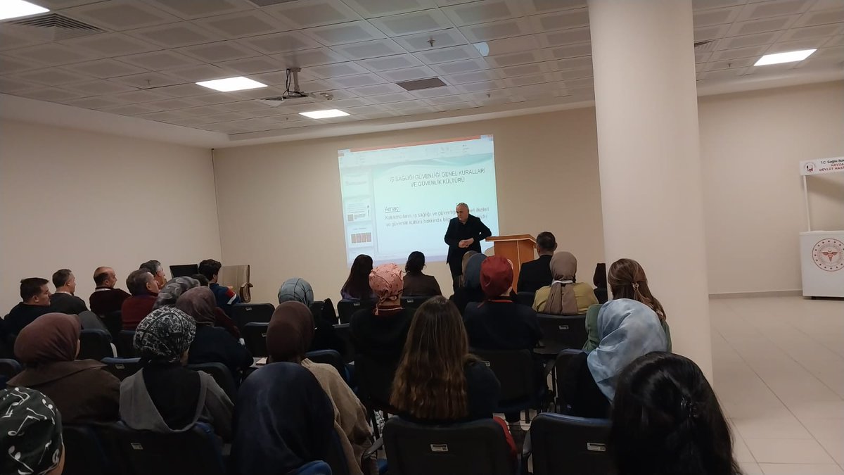 Havzadh's tweet photo. Hastanemiz tüm çalışanlarına 16-17 Ocak tarihlerinde iş sağlığı ve güvenliği eğitimleri verilmiştir https://t.co/efb4OdVqVd