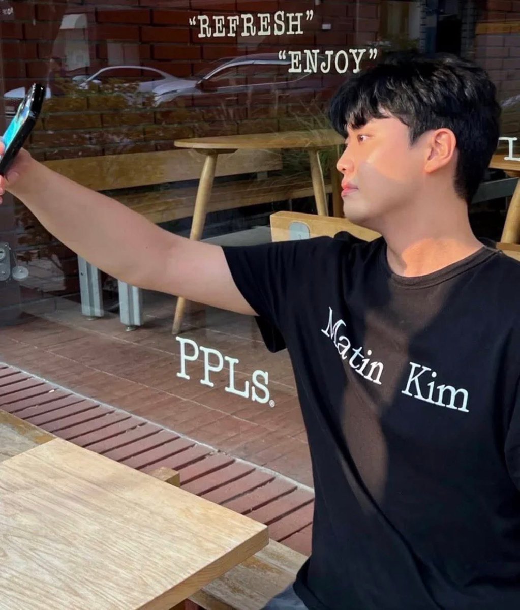 Matin kim top logo sale 40%
สีดำ Size รอบอก44“ ยาว 73cm

ราคา 950.- รีทวิต Free ems
ปกติ 1590++ ‼️

รอของ 2week
จองฟรีถึงไทยค่อยจ่าย✅