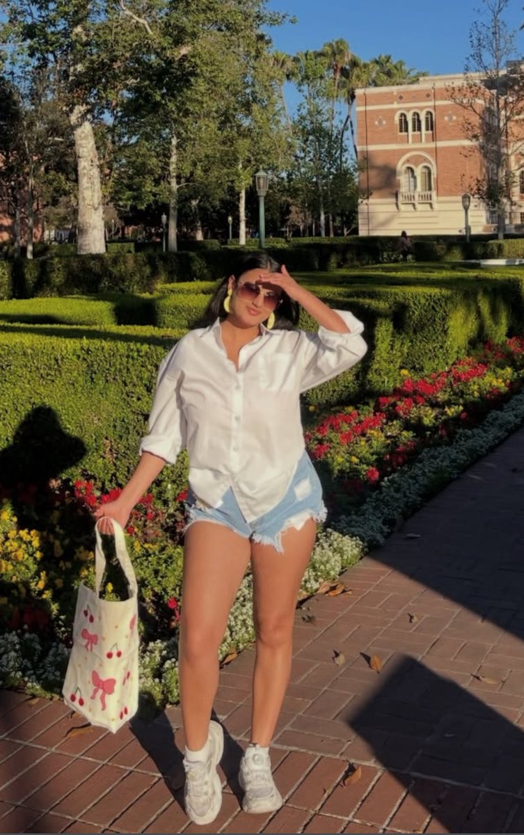 Ayusha 🌼 tweet media