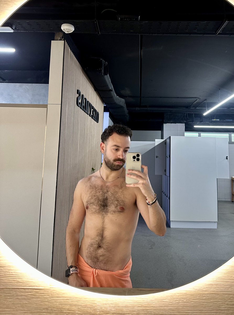 joanurango's tweet photo. 🦦🧘🏻 https://t.co/3Ahhy802y0