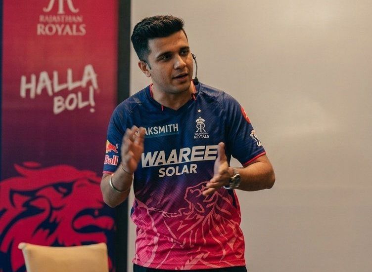 Cric4_cric's tweet photo. RAJASTHAN ROYALS JERSEY FOR IPL 2026💗💗

#rajasthanroyals #ipl #hallabol #ipltwitter https://t.co/GLuHQl2RVw