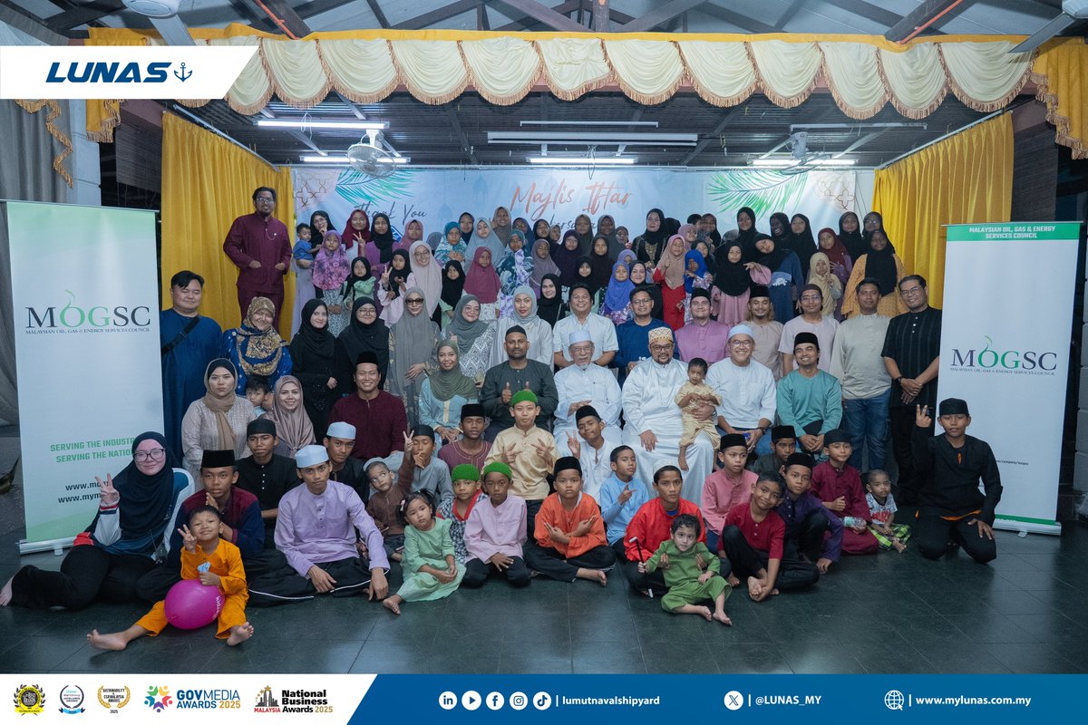 Lumut Naval Shipyard tweet media