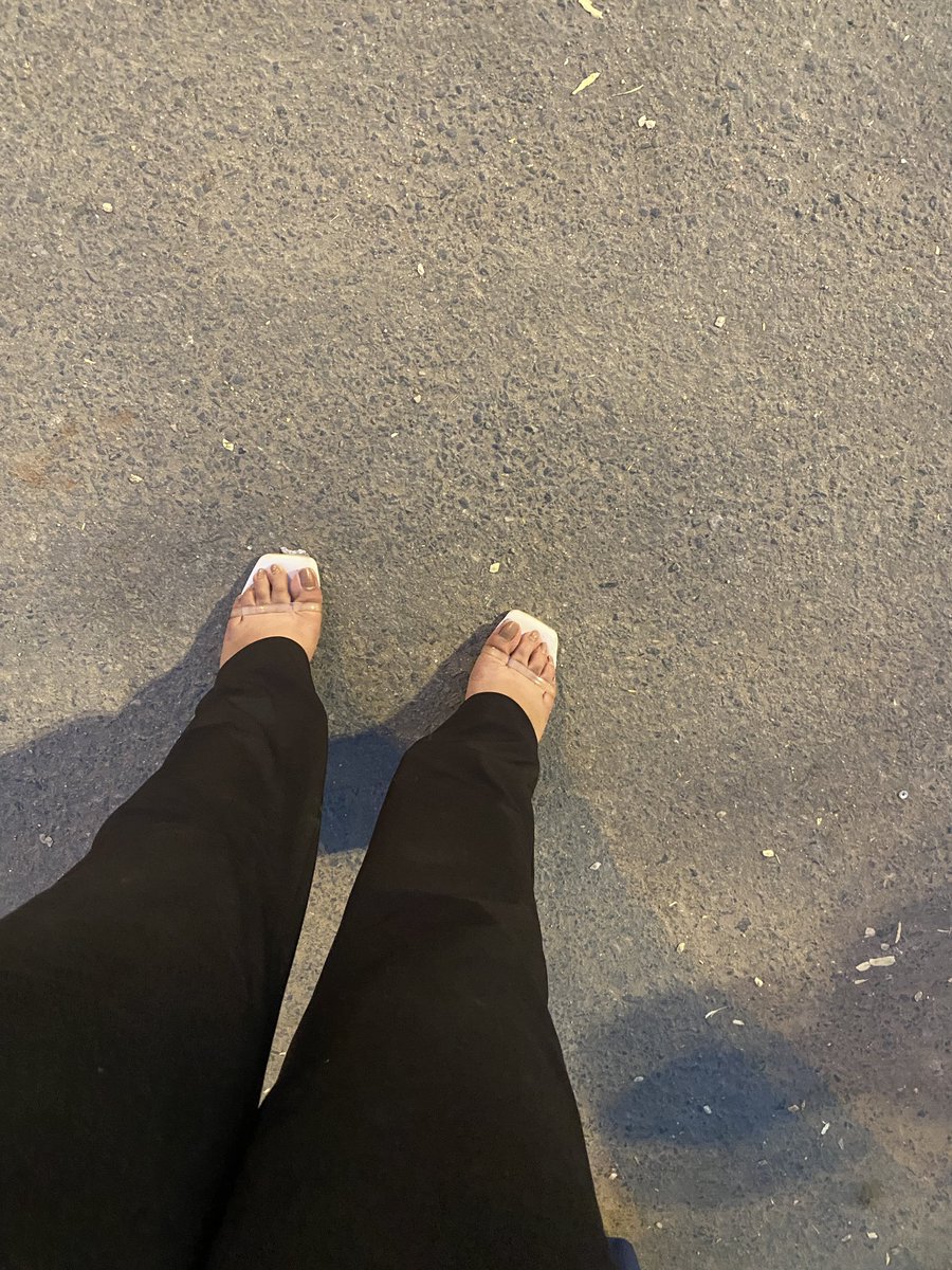 Shreya👠😈 tweet media