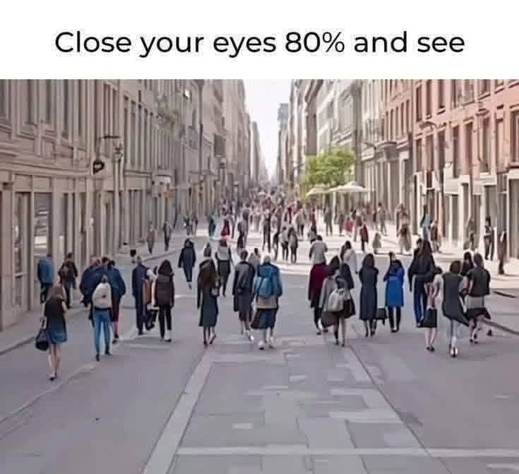 Optical illusion alert! Close your eyes 80% on this busy street scene... What hidden thing pops out for you? Don't scroll until you try!

#WednesdayVibe