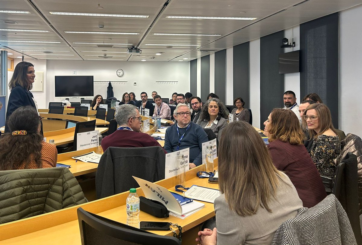 ESADEgov tweet media