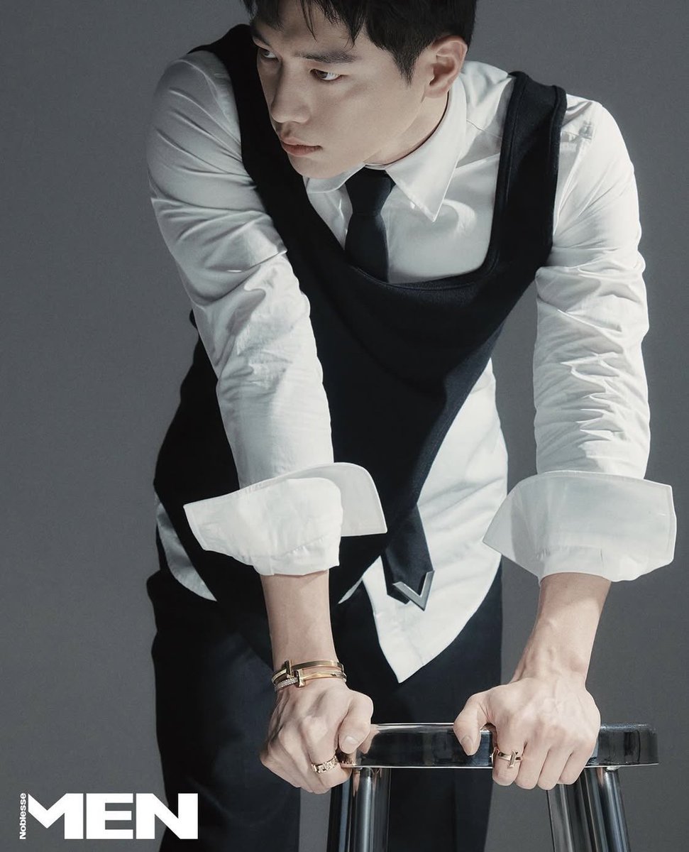 서강준 얼굴 tweet media