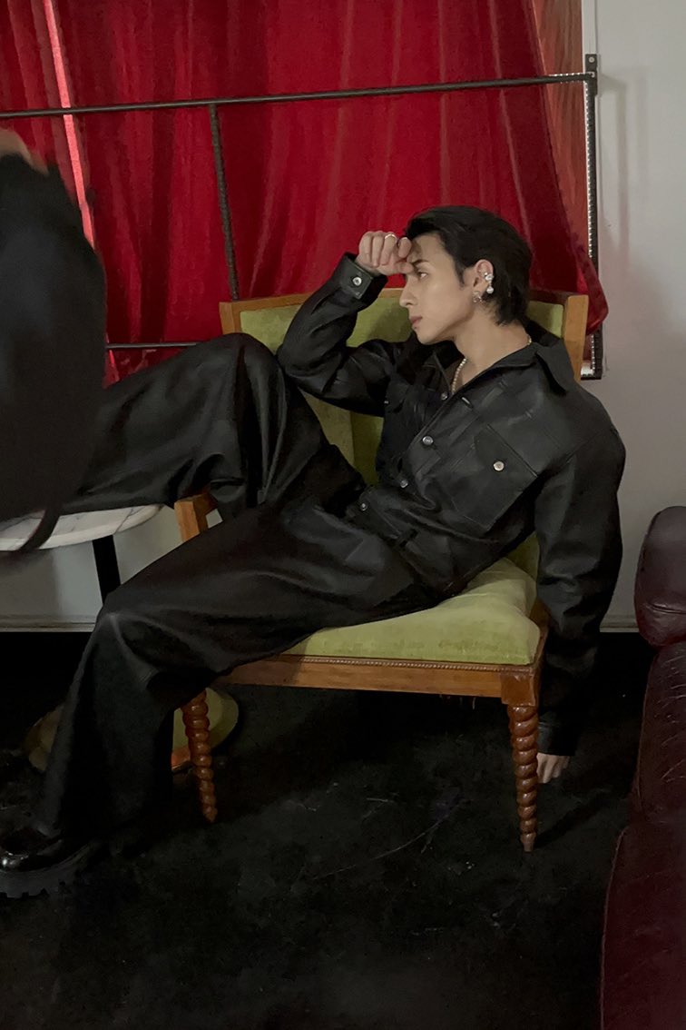 ROCK_AND_READ tweet media