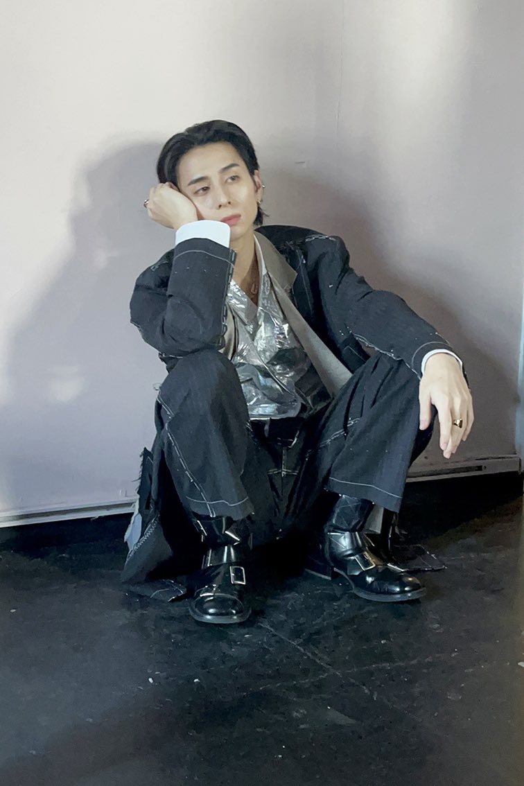 ROCK_AND_READ tweet media