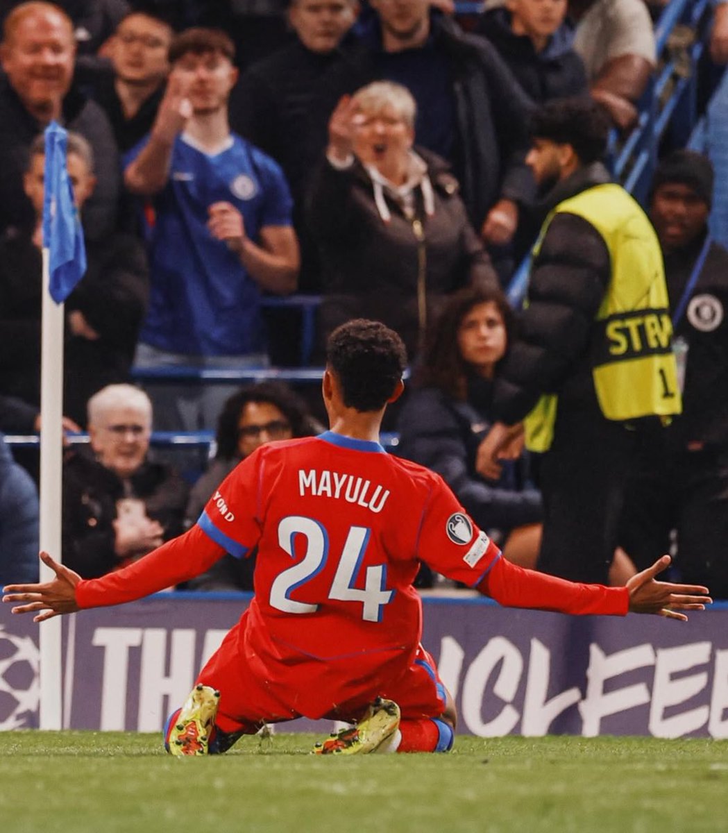 PSG Pictures That Go Hard tweet media