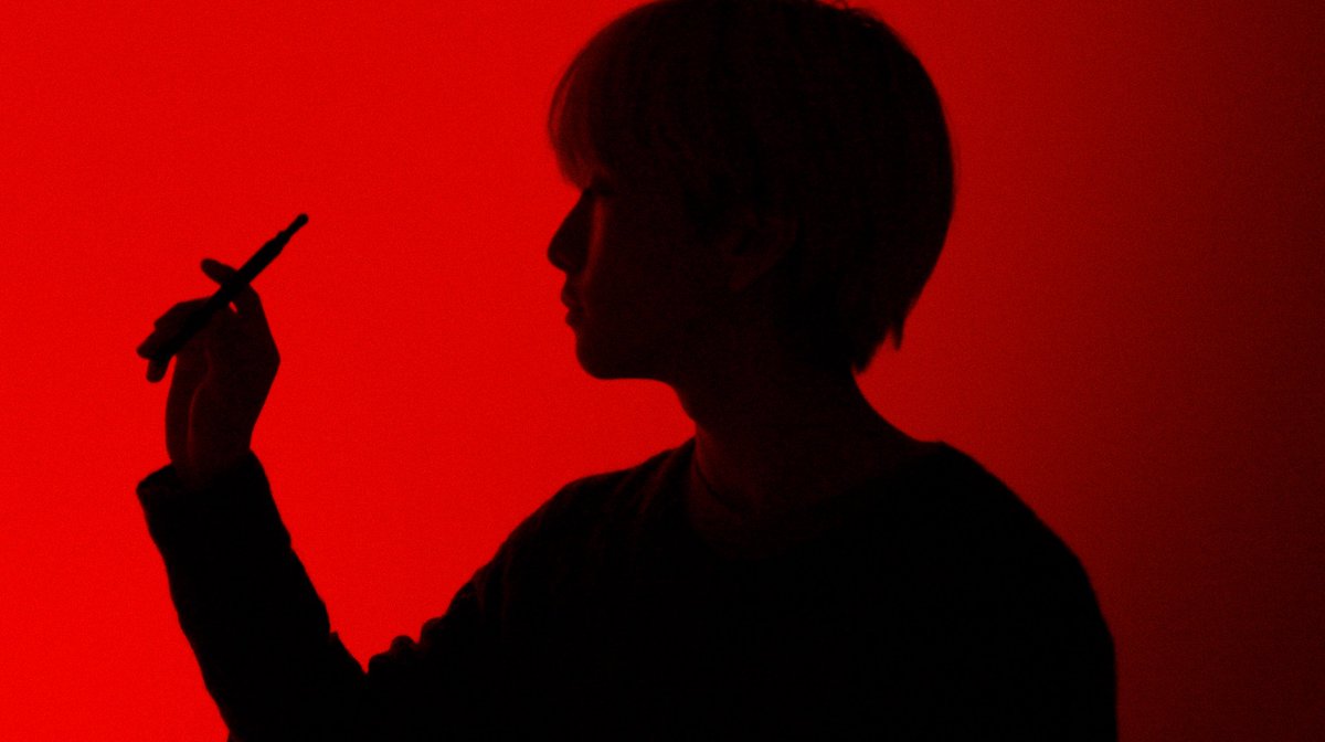 kai_corporation's tweet image. 貝印のグルーミングツールブランド AUGER(オーガー)
新しいキービジュアル＆ブランドムービーを明日3/19に公開！

ブランドアンバサダーの板垣李光人さんによる、AUGERの世界観を表現したビジュアルをどうぞお楽しみに！

#貝印 #AUGER #板垣李光人
@itagaki_rihito