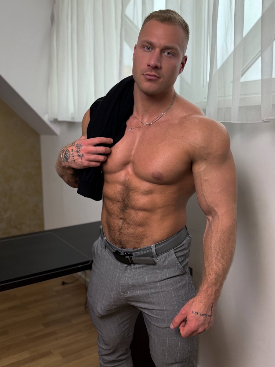 Flex Dom tweet media