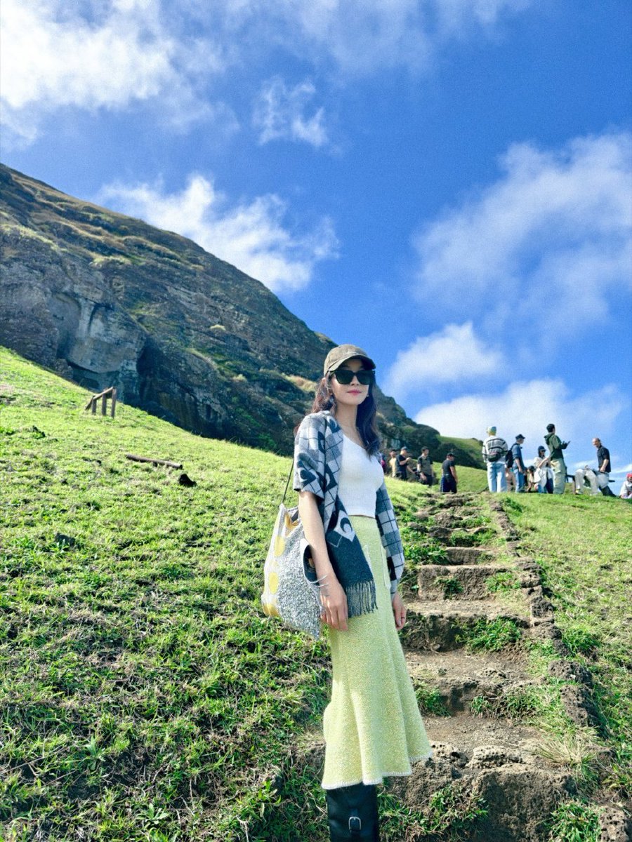 kati delon tweet media