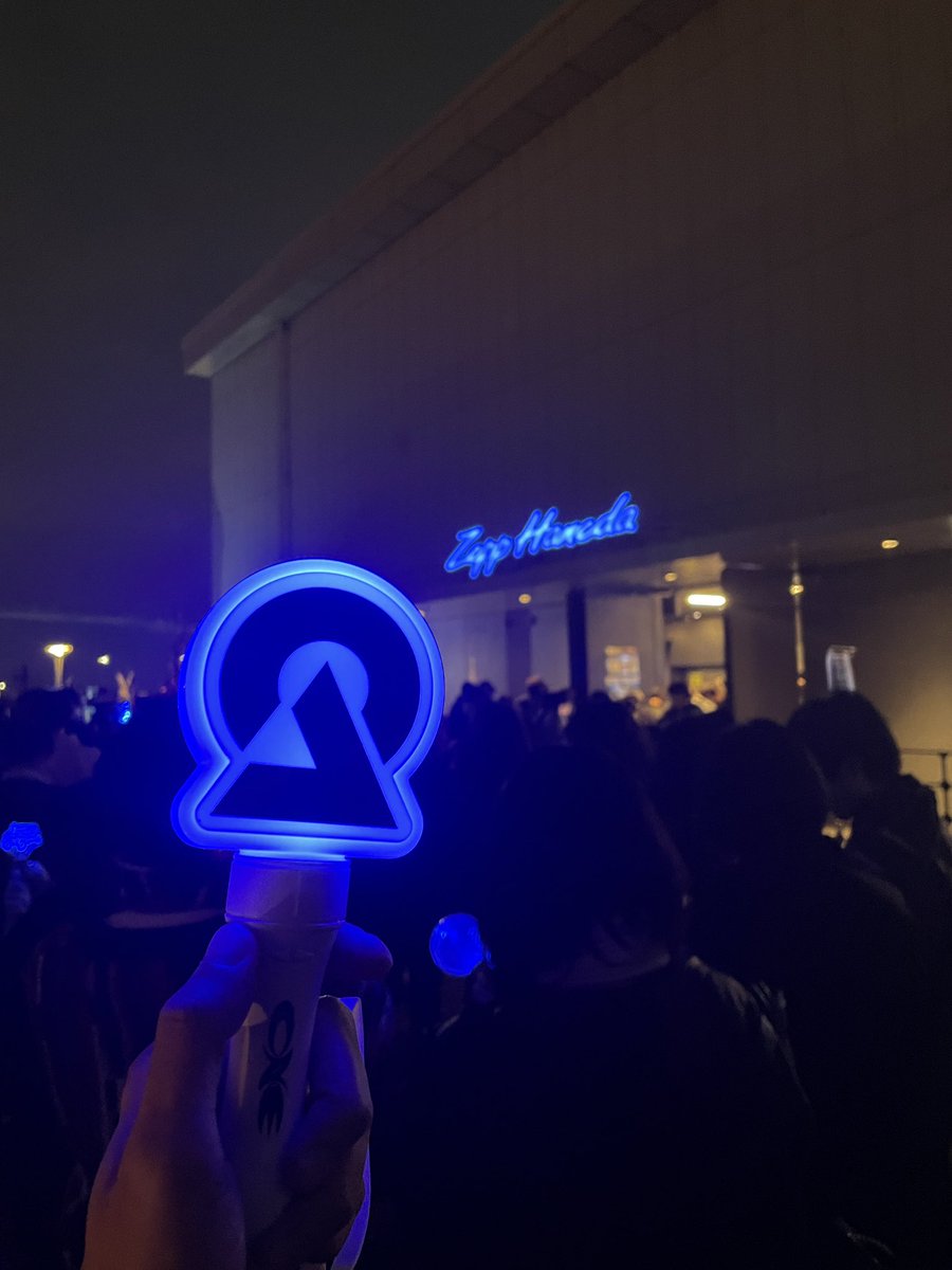 ひこうき tweet media