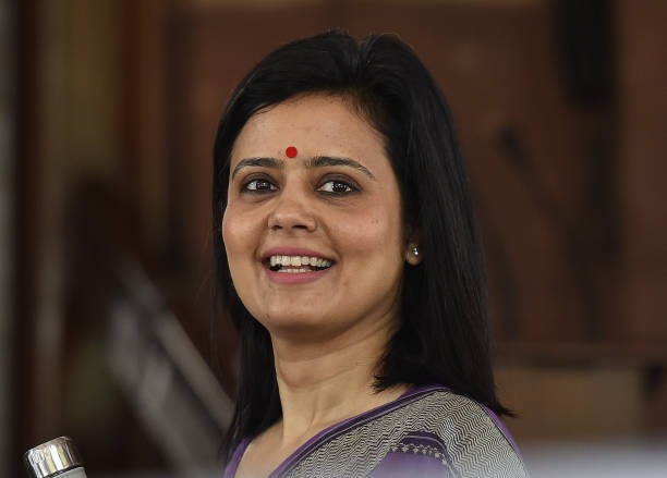 TMCinHistory's tweet photo. 🕒 2020

On this day of 18th March in 2020, TMC MP @MahuaMoitra arrived at Parliament House in New Delhi during the ongoing Budget Session. https://t.co/GajvTwPOr2