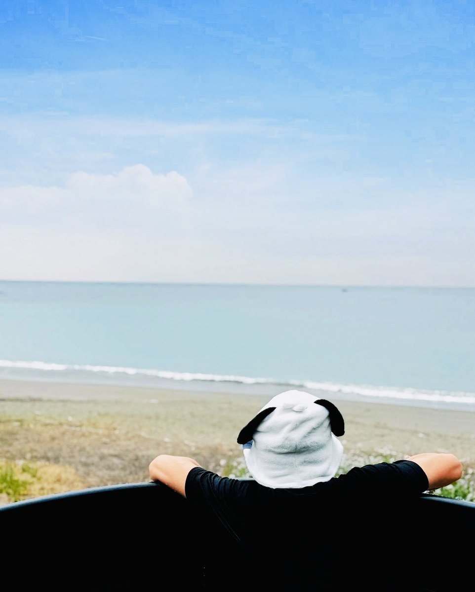 ムロ・アズマ tweet media