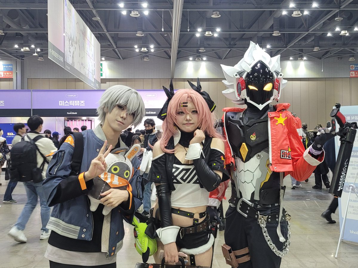 헬멧오타쿠눈깔 tweet media