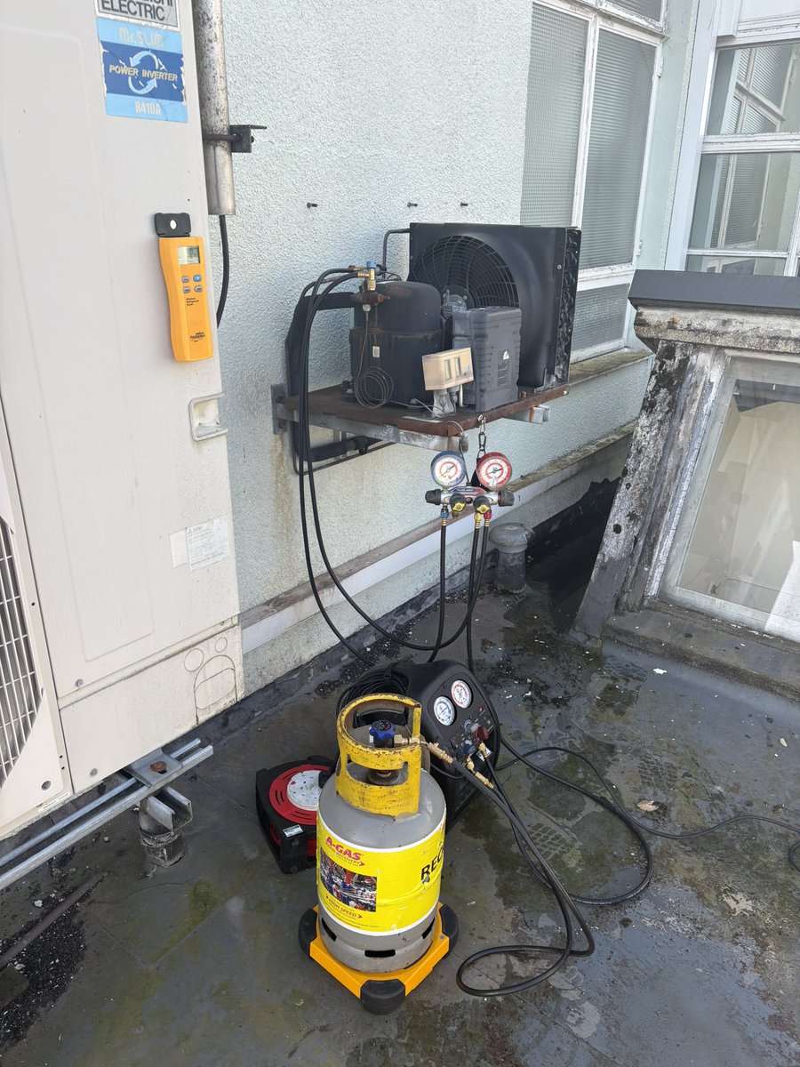 Adrian Jones 🏴󠁧󠁢󠁷󠁬󠁳󠁿🇺🇦 tweet media