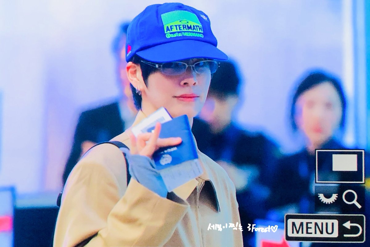 260318 프리뷰 

#세림 #크래비티 #CRAVITY 
#SERIM #セリム 
#해와_달_사이의_세림