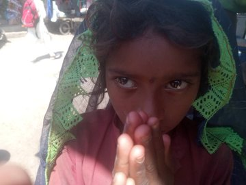 CFATM2's tweet image. Another shocking report from #Sindh:  
Pari, 35 yr old #Hindu mother &amp;amp; her 10 yr old daughter abducted at gunpoint from Dhilyar, Khipro — this is absolutely outrageous.