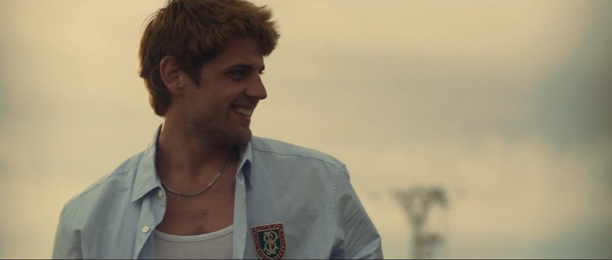QuestCine's tweet photo. #AlbertoOlmo in #MalaInfluencia Damm 😈🥵🌶️🔥 https://t.co/miJ0BsE9NR