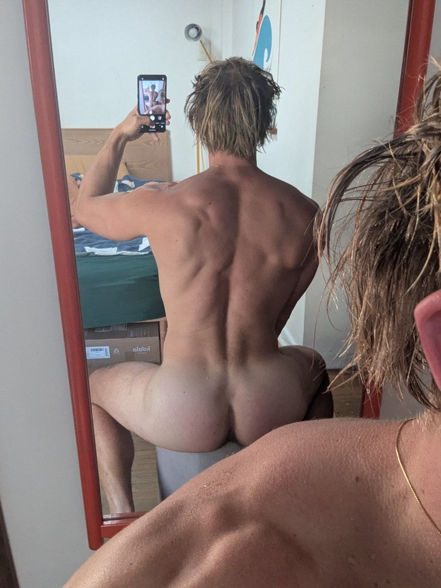 Aussie Lad 💪 🍑 tweet media
