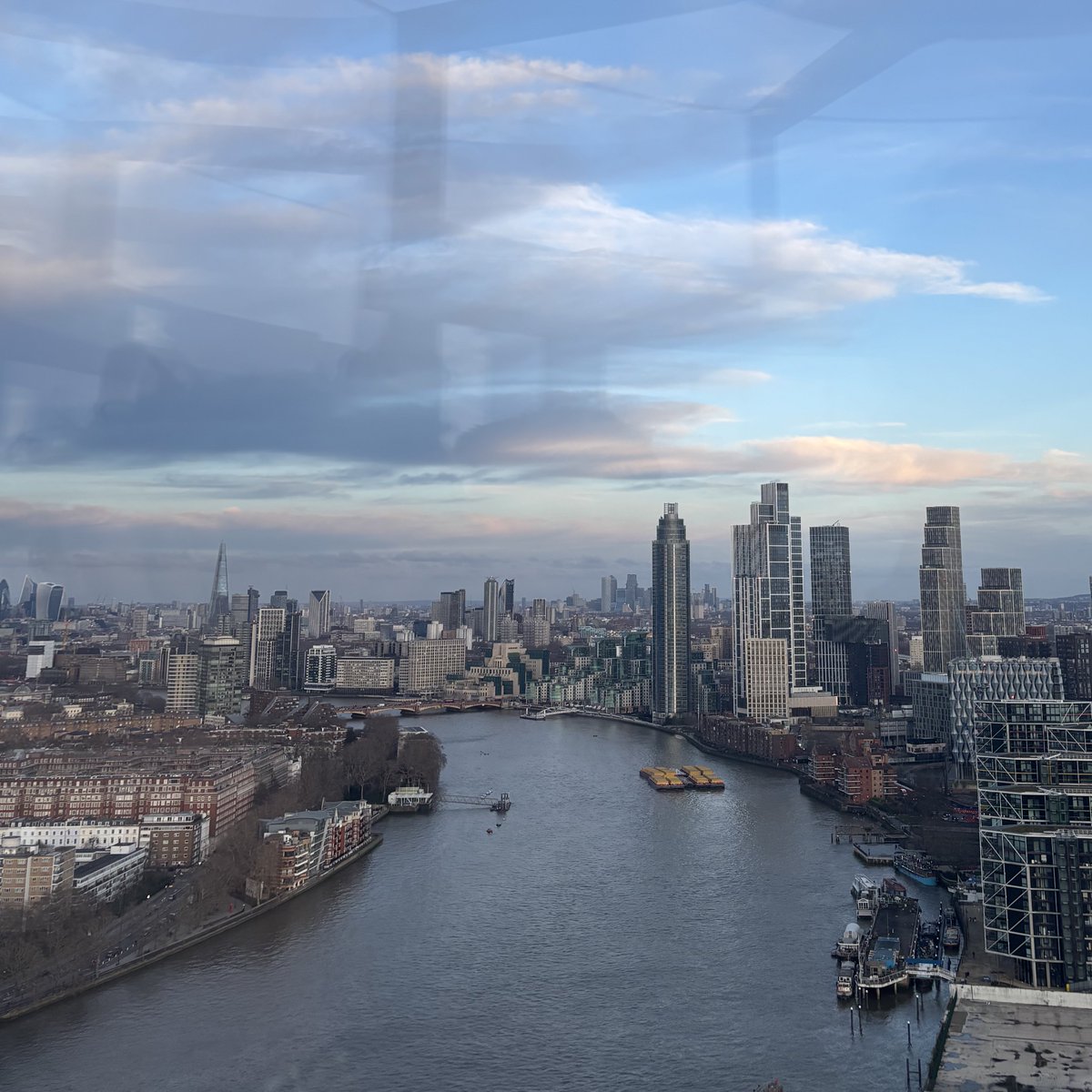 eli イーライ ⋆⭒˚.⋆ in aus! tweet media