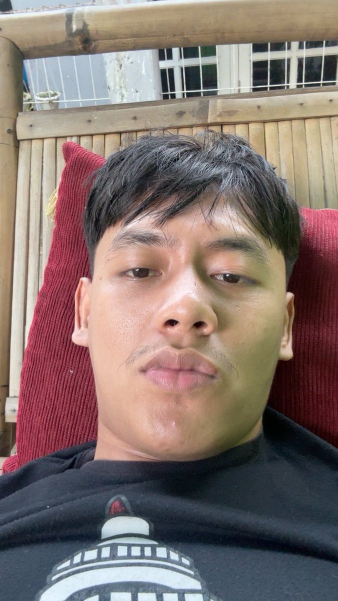 arezz🪬 tweet media