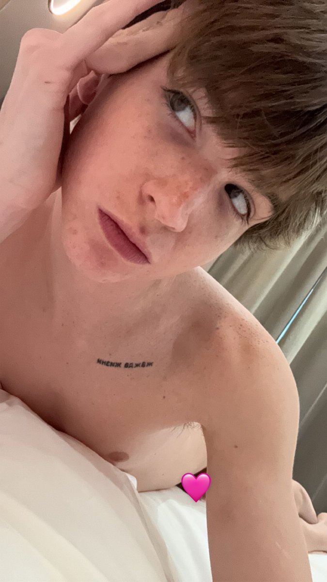 Connor 💞 tweet media