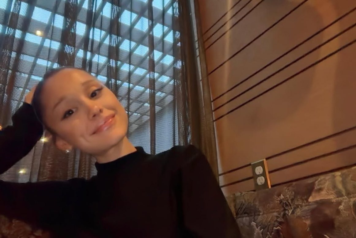 Ariana Grande Stats tweet media