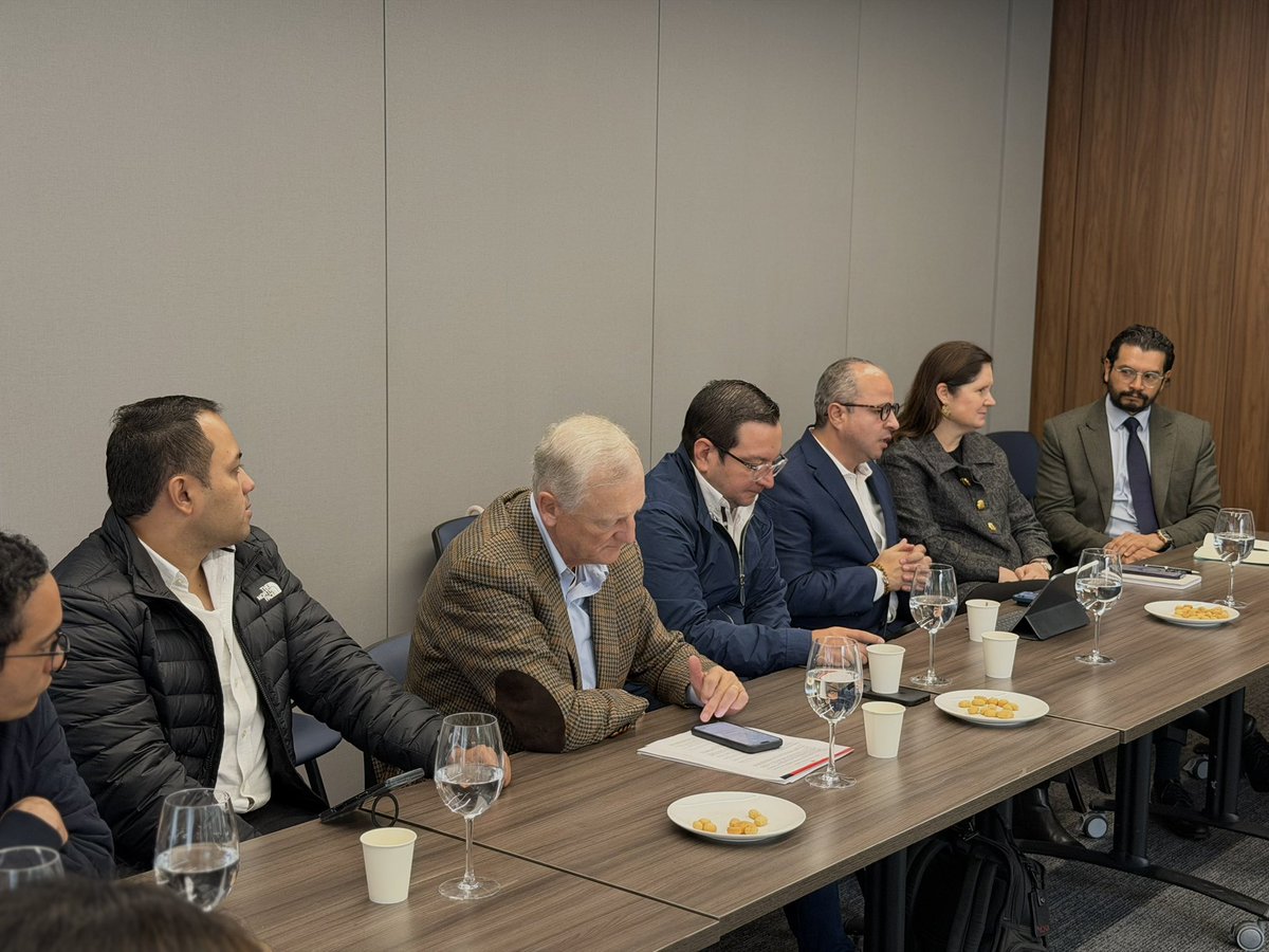 Óscar Villamizar M. tweet media