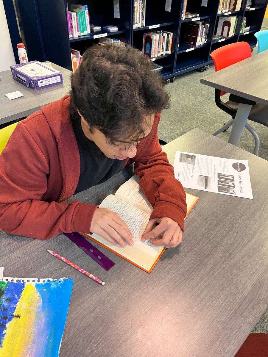 TDHS ReadsEverywhere tweet media