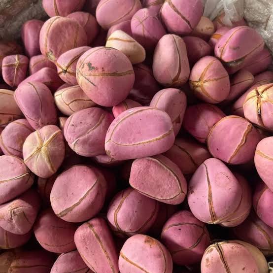 Ọ̀gbẹni Tọm tweet media