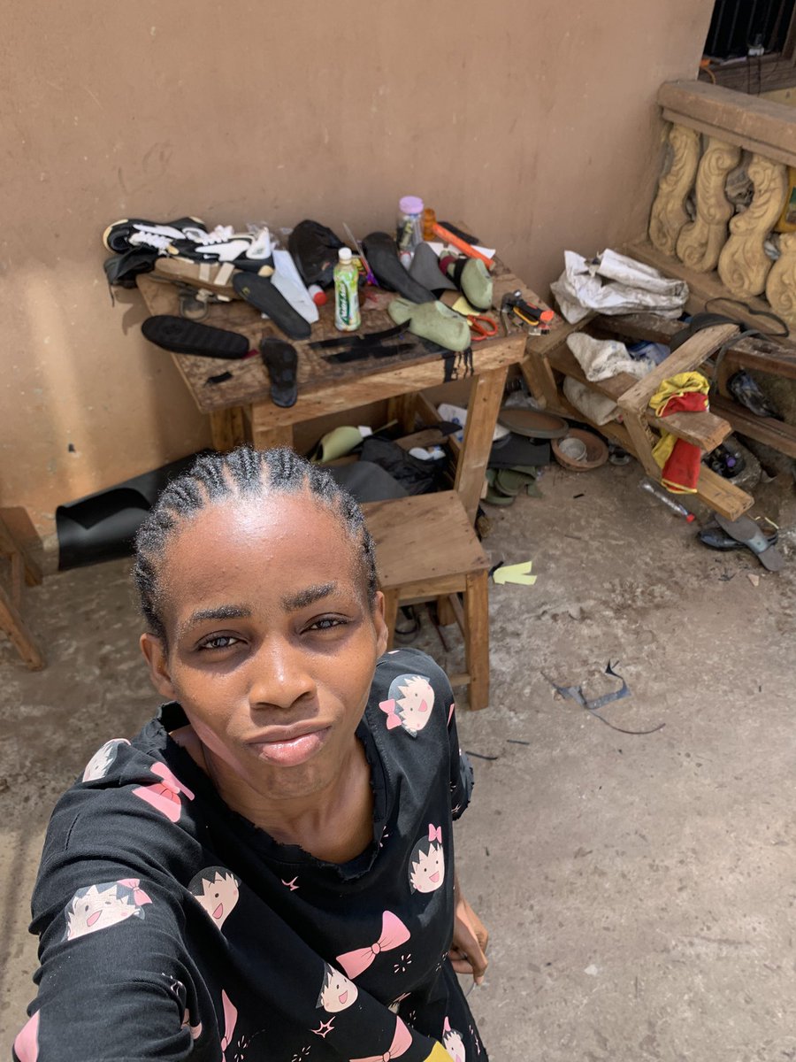 Victory Handy 👡 tweet media