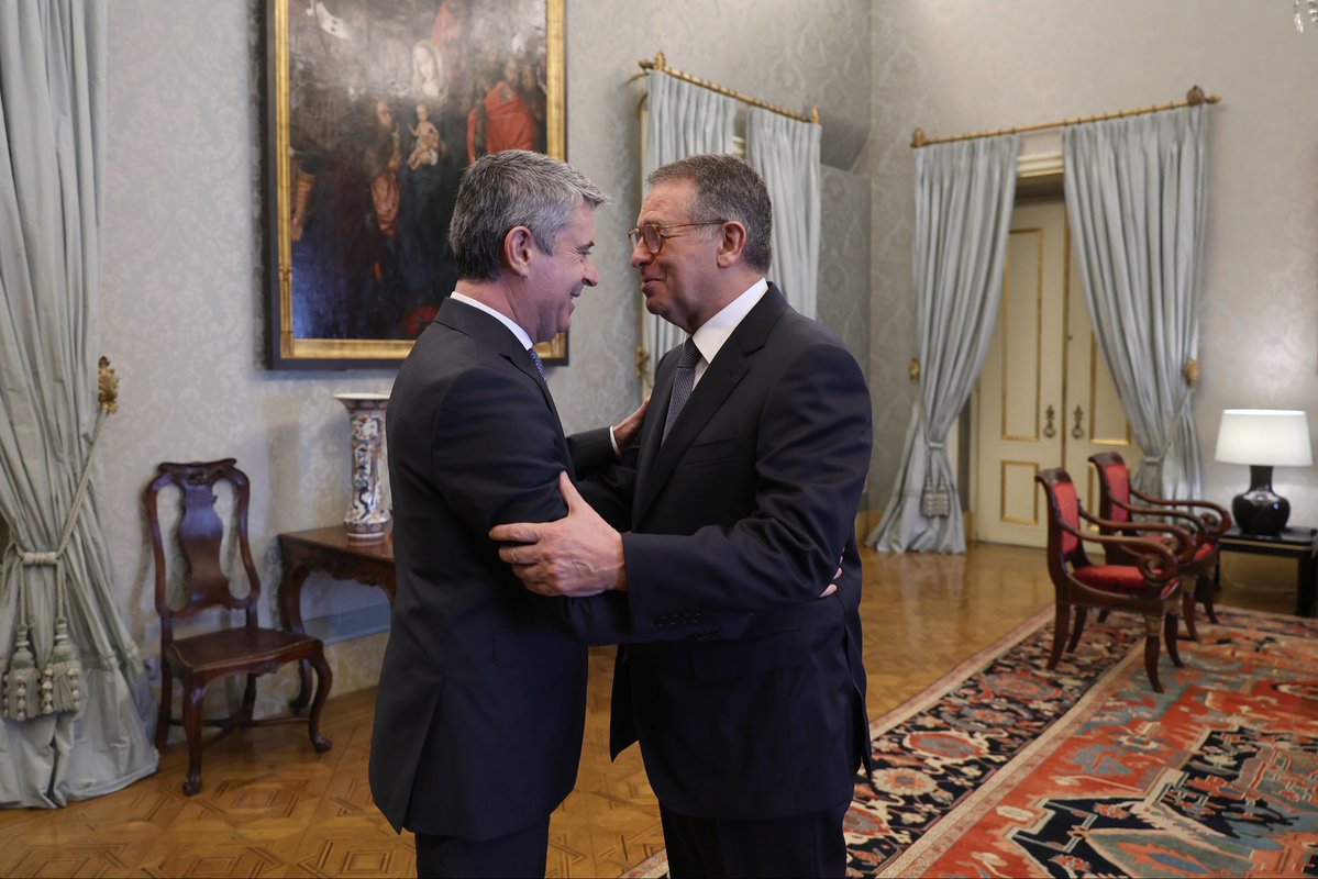 psocialista tweet media