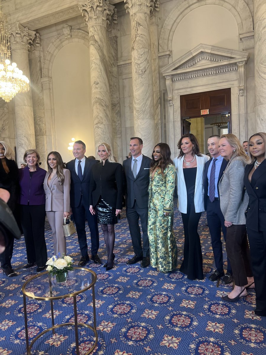 Emily Goodin tweet media