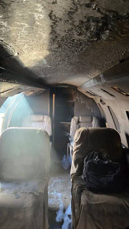 لك أن تتخيل حجم السيطرة والرقابة الإسرائيلية؛ فالحدث وقع منذ أيام ولم نسمع حتى عن إصابة مطار 'بن غوريون' بمجرد إصابة، وكأن هناك قبة حديدية فعلية تمنع وصول أي هجوم إليه.

بالإضافة إلى ذلك، كانت إسرائيل تنشر أخباراً عن فتح اعادة المجال الجوي وزيادة عدد الطائرات المغادرة، لنكتشف