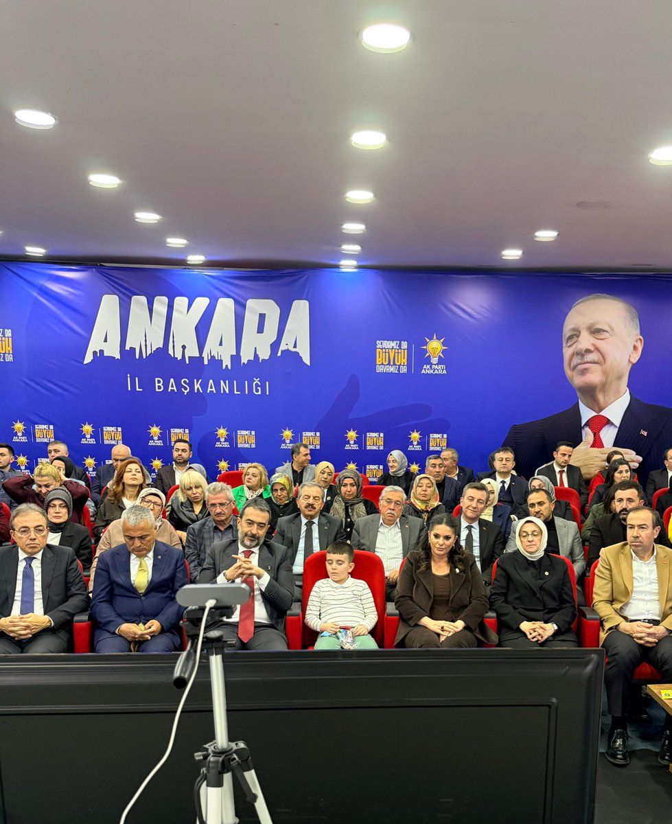 Jülide Sarıeroğlu 🇹🇷 tweet media