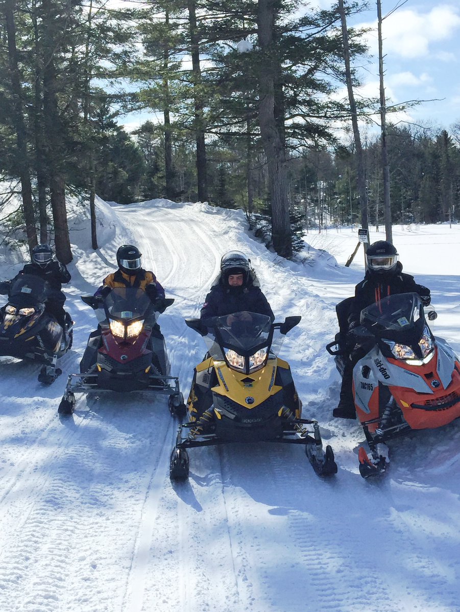 Ontario's Highlands tweet media