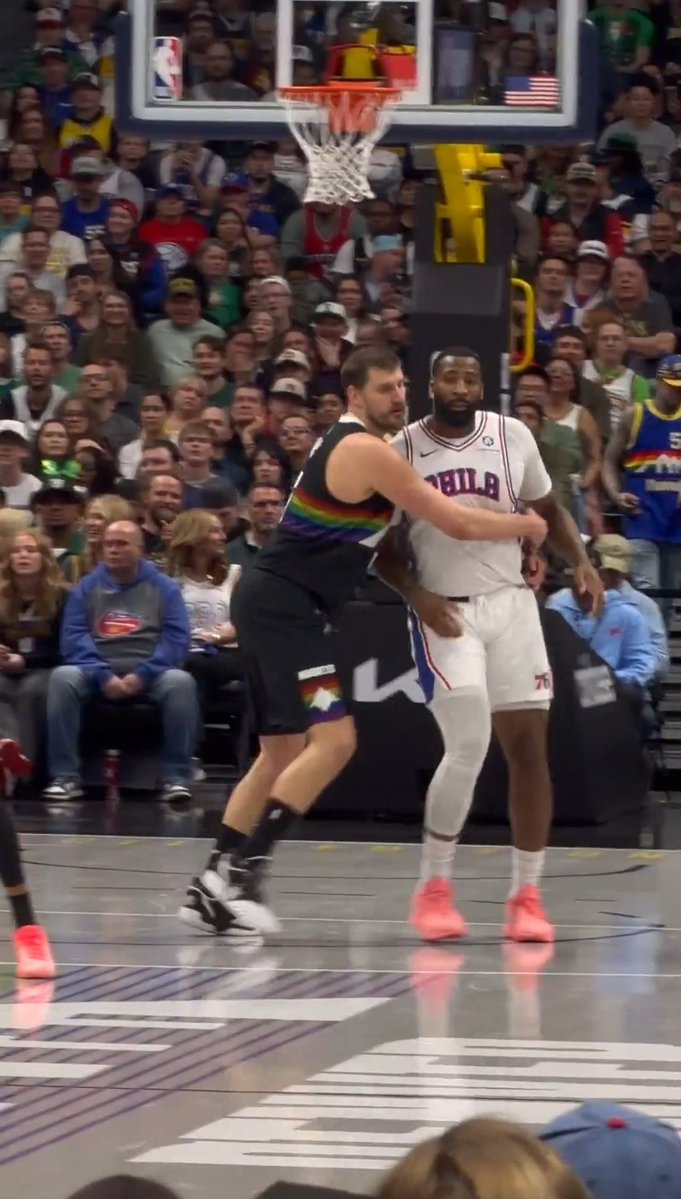 When is parade? tweet media