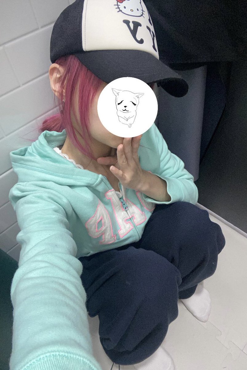 키티쨩♡ tweet media