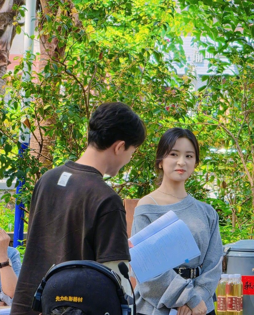 no context yue tweet media