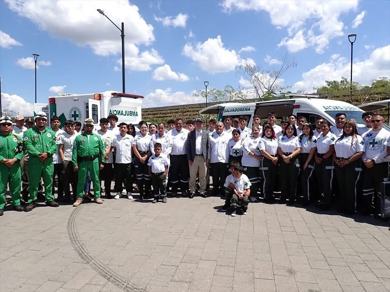 Embajada del Japón en El Salvador tweet media