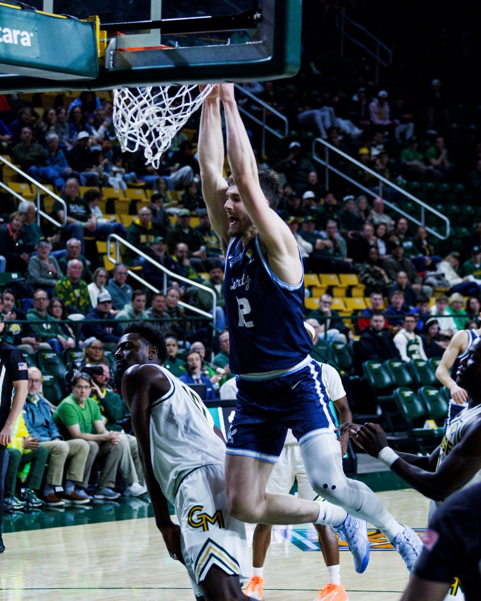 Liberty University tweet media