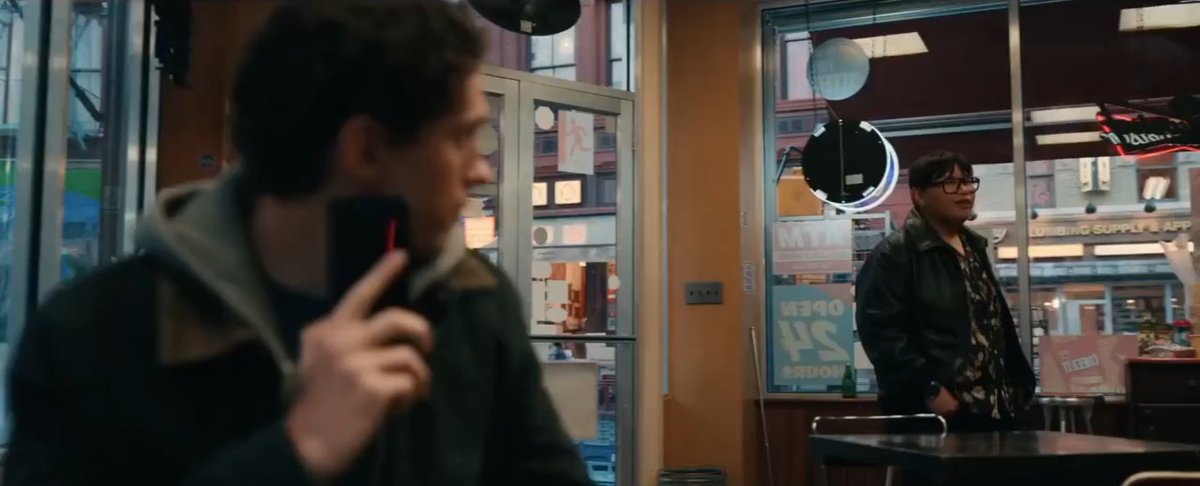 Batman Sabrina tweet media