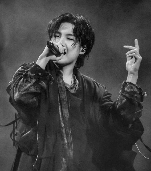 meowstanMY🥢🍊 miss Yun-ki..🖤🖤 tweet media